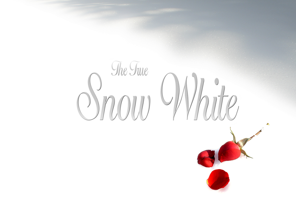 ..............................SnowWhite The_True_Snow_White_Large